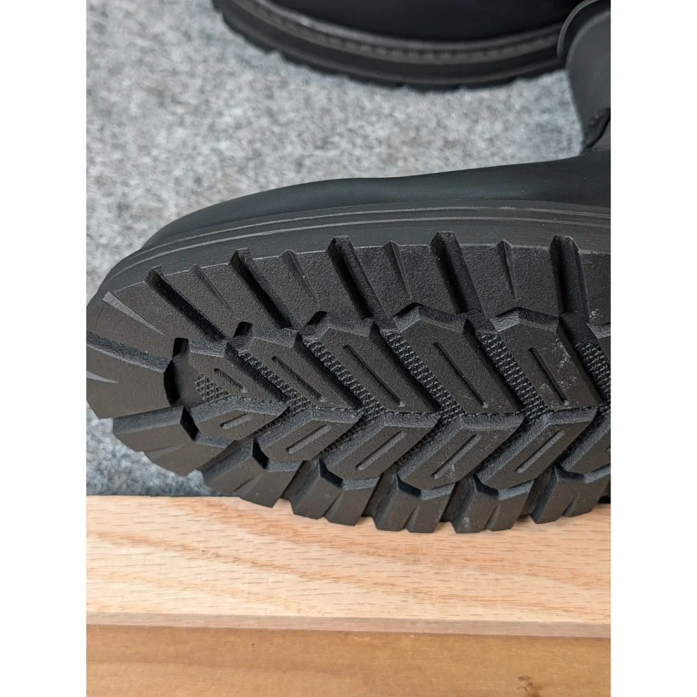Thermolite Arctic Waterproof Boots Men's 12M Black Rubber Soles Zip up Lined